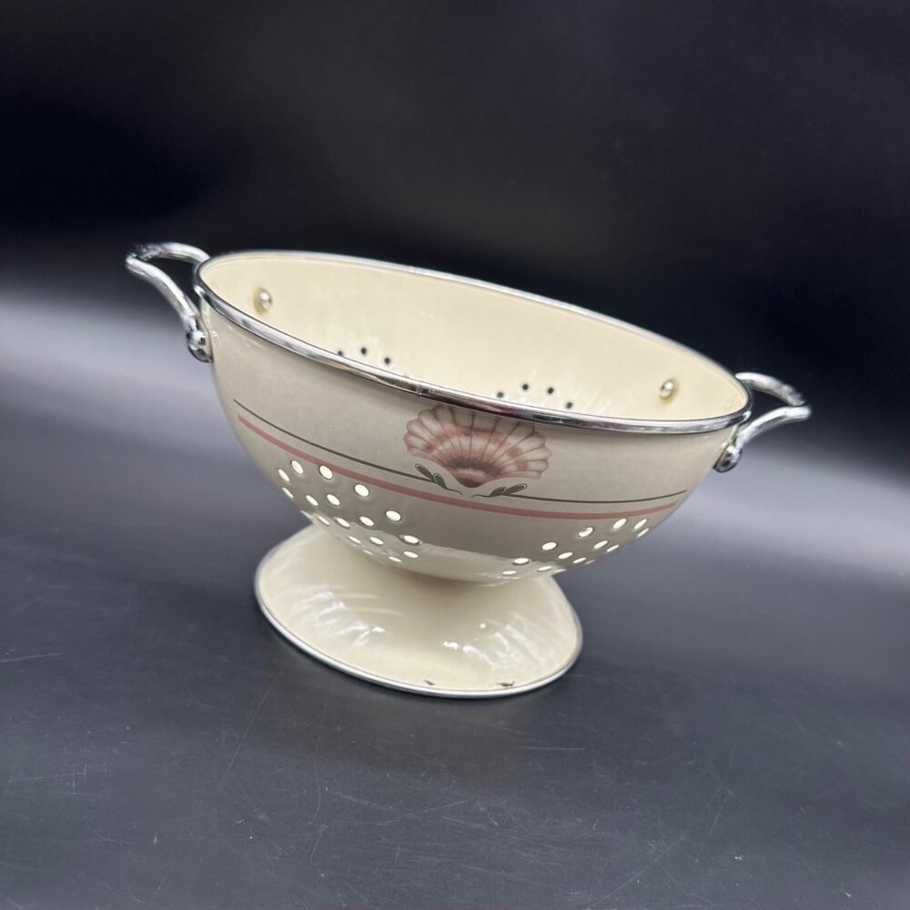 Vintage Colander Strainer 1980s Seashell Enamel Metal Cream Pink Nautical Beach